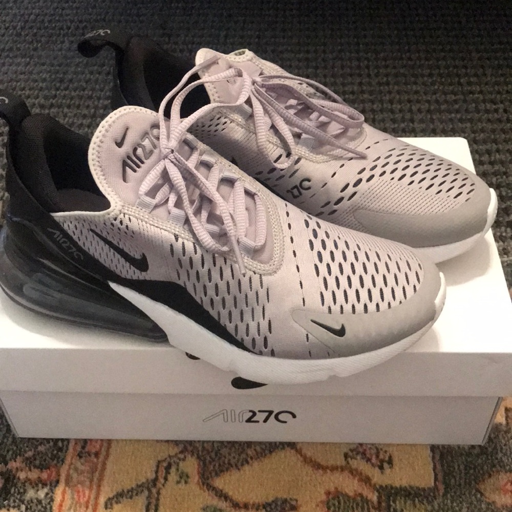 Nike Air Max 270